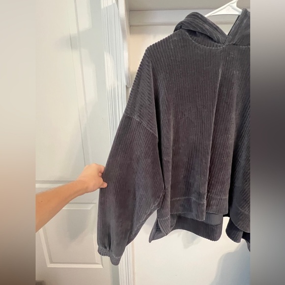 Aerie Groove On Velour Hoodie - Picture 2 of 6
